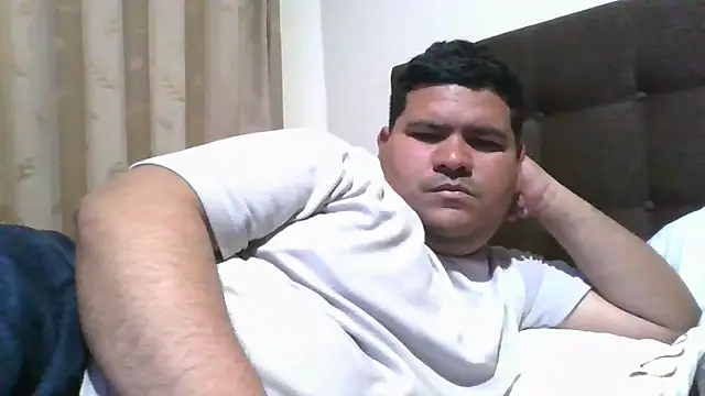 Snapshot of oscarshow24 chatting on September 20, 2025, 11:17 pm oscarshow24 online show from September 20, 2025, 11:17 pm