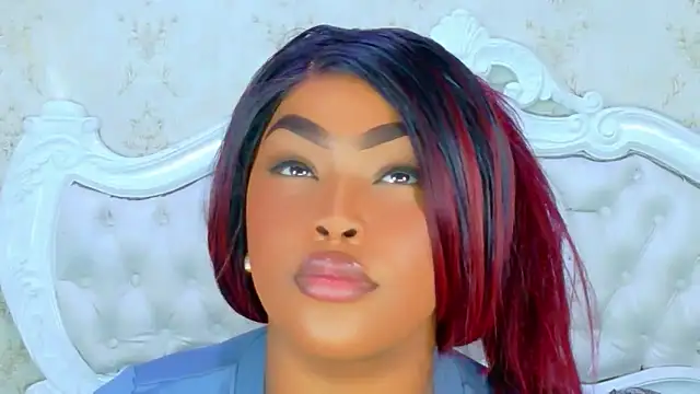 TianahGlow online show from December 13, 2025, 8:36 pm