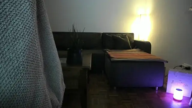 Snapshot of molicaremolicare chatting on October 23, 2025, 4:45 am molicaremolicare online show from October 23, 2025, 4:45 am