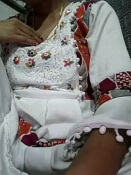 lovely----bhabhi online show from February 11, 2026, 1:32 am