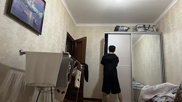 Brian Stars online show from April 22, 2026, 10:39 am