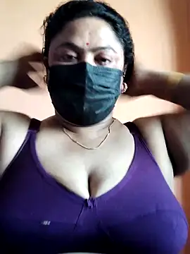 rani130 online show from April 13, 2026, 1:22 am