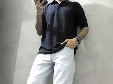 Snapshot of Lustyluckyy chatting on October 8, 2025, 4:04 pm Lustyluckyy online show from October 8, 2025, 4:04 pm