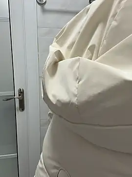 jinj-a online show from February 13, 2025, 5:05 am