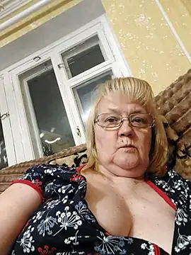 Violet5364 online show from April 5, 2026, 7:22 pm