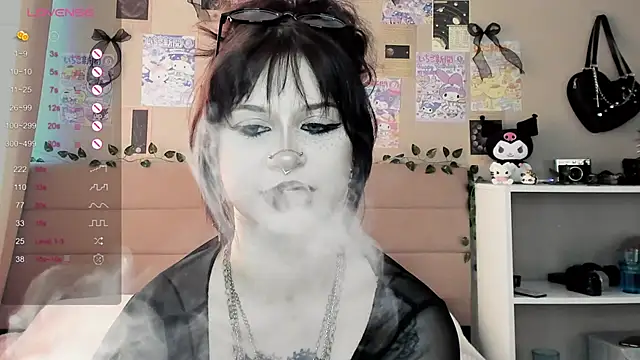 Snapshot of marynixoxo chatting on February 25, 2026, 8:35 am marynixoxo online show from February 25, 2026, 8:35 am