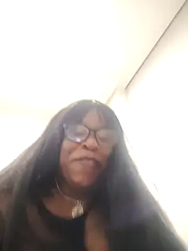 Snapshot of Jazmine-Valentine chatting on November 7, 2025, 1:16 am Jazmine-Valentine online show from November 7, 2025, 1:16 am