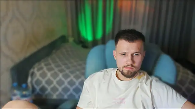 Vladik b online show from March 4, 2026, 6:03 pm