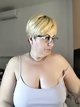 Pumabionda online show from February 11, 2026, 3:22 am