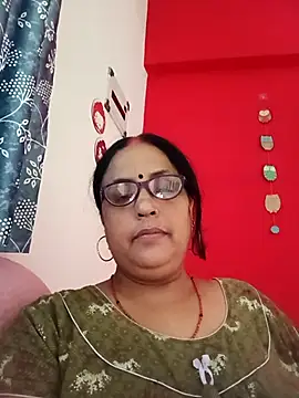 Kiyara8 online show from September 17, 2025, 3:52 am