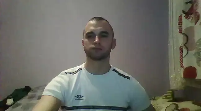 Snapshot of OskarBreno chatting on February 12, 2025, 9:01 pm OskarBreno online show from February 12, 2025, 9:01 pm