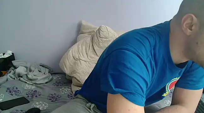 Snapshot of OskarBreno chatting on February 26, 2025, 1:52 pm OskarBreno online show from February 26, 2025, 1:52 pm