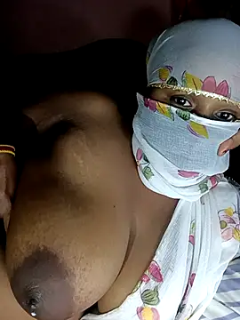 Snapshot of Sweet-jasmin chatting on September 17, 2025, 4:36 am Sweet-jasmin online show from September 17, 2025, 4:36 am