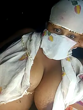 Snapshot of Sweet-jasmin chatting on October 5, 2025, 3:21 pm Sweet-jasmin online show from October 5, 2025, 3:21 pm