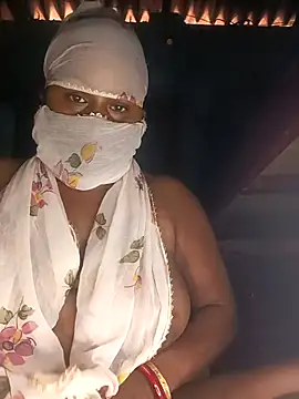 Snapshot of Sweet-jasmin chatting on October 25, 2025, 6:32 am Sweet-jasmin online show from October 25, 2025, 6:32 am