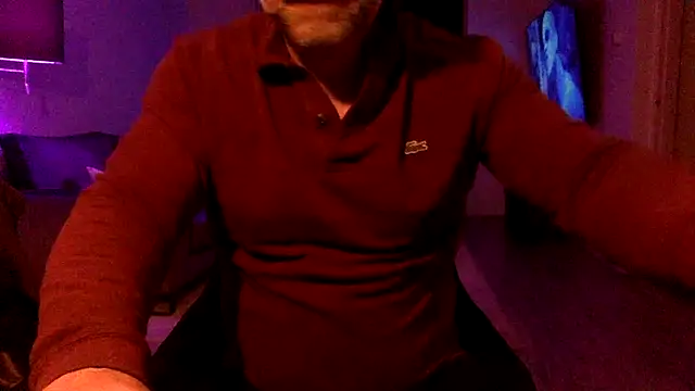 Bleueyez007 online show from February 18, 2025, 8:58 pm