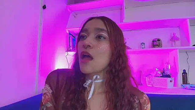 charlotte bluee online show from December 14, 2025, 8:30 am