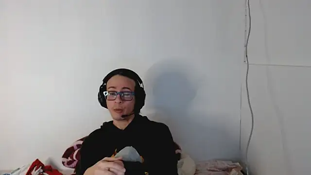 cholitohermoso online show from November 3, 2025, 4:30 pm