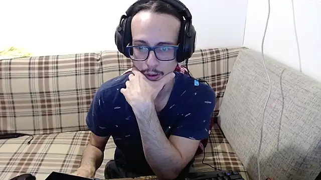 cholitohermoso online show from June 20, 2026, 2:31 pm
