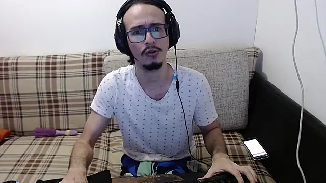 cholitohermoso online show from June 29, 2026, 2:39 pm