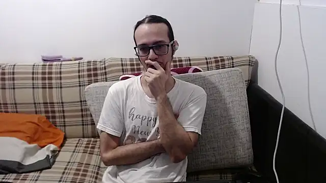 cholitohermoso online show from July 14, 2026, 2:23 pm