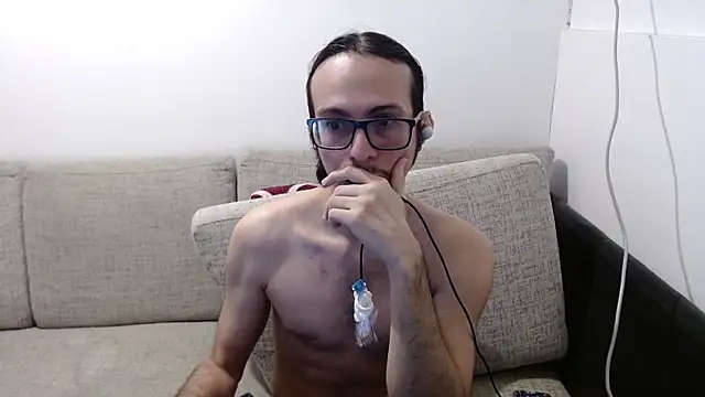 cholitohermoso online show from July 25, 2026, 2:36 pm