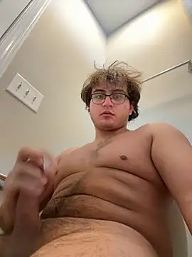 Snapshot of danyh2023 chatting on October 25, 2025, 8:36 pm danyh2023 online show from October 25, 2025, 8:36 pm