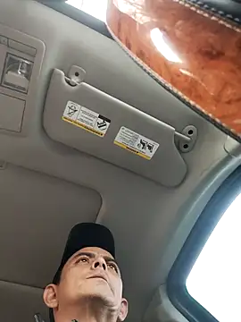 Vergadura590 online show from November 11, 2025, 8:20 pm