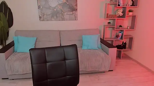 GabriellaMays online show from April 9, 2026, 5:07 am