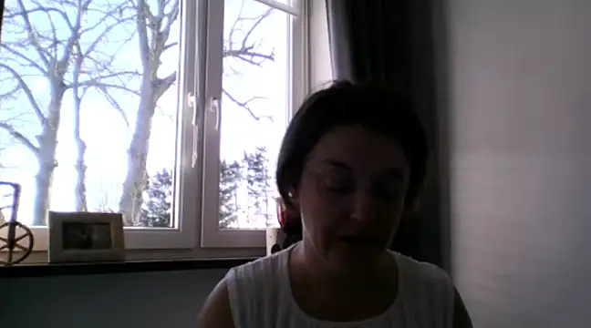 Snapshot of EleanoraMILF chatting on February 16, 2025, 9:48 am EleanoraMILF online show from February 16, 2025, 9:48 am