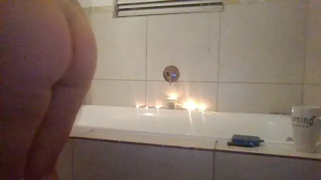 Snapshot of GoddessRieck chatting on March 1, 2025, 7:59 pm GoddessRieck online show from March 1, 2025, 7:59 pm