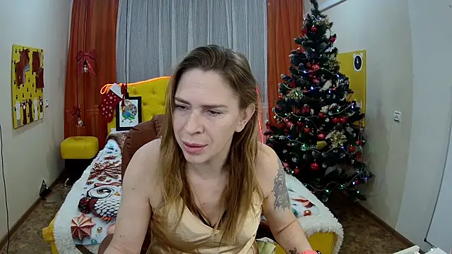 TessaDaybreak online show from November 27, 2025, 7:43 am