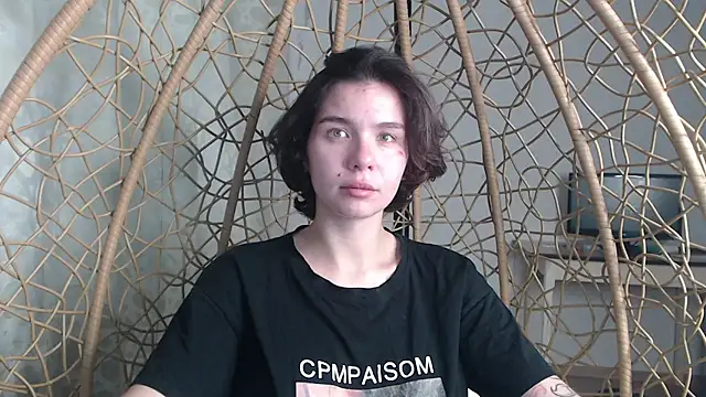 Anna-Sun online show from October 10, 2025, 7:46 pm