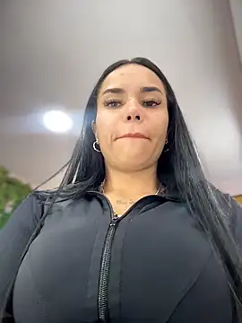 Naatalia online show from February 7, 2026, 9:18 pm