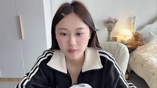 Cassie-20 online show from March 11, 2026, 2:17 am