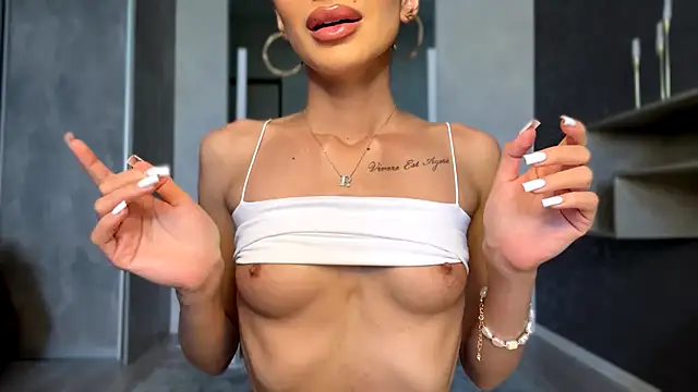 alissadreams online show from July 12, 2026, 6:59 am