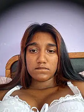 indianpink lips online show from April 14, 2026, 9:26 am