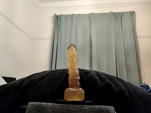 Snapshot of MystiqueRider chatting on March 16, 2025, 9:05 am MystiqueRider online show from March 16, 2025, 9:05 am