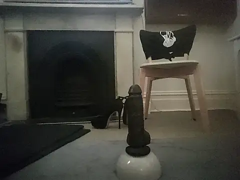 Snapshot of MystiqueRider chatting on October 18, 2025, 2:58 am MystiqueRider online show from October 18, 2025, 2:58 am