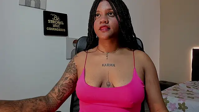 ZahraRose online show from October 31, 2025, 7:59 pm