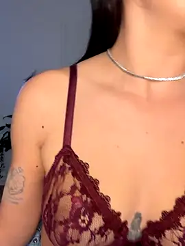 Snapshot of YoungHotMilf97 chatting on November 8, 2025, 6:51 pm YoungHotMilf97 online show from November 8, 2025, 6:51 pm