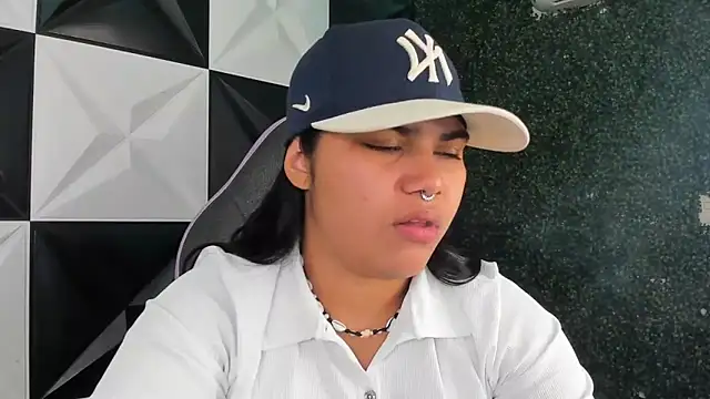 melany rouse18 online show from March 21, 2026, 3:44 am