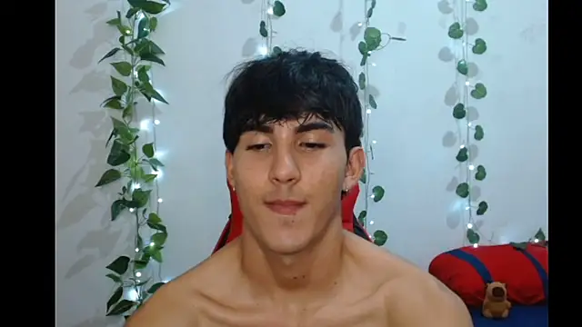 Snapshot of neithanzynxx chatting on March 8, 2025, 7:53 pm neithanzynxx online show from March 8, 2025, 7:53 pm