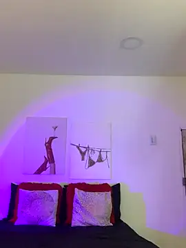 Dahiana Giil online show from September 10, 2025, 5:40 am