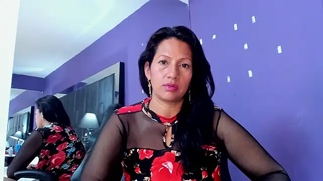 Snapshot of Aisha_Nowak chatting on March 14, 2025, 2:10 am Aisha Nowak online show from March 14, 2025, 2:10 am