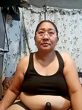 Snapshot of hotchubby88 chatting on November 17, 2025, 10:43 am hotchubby88 online show from November 17, 2025, 10:43 am