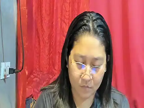 hotchubby88 online show from March 25, 2026, 11:49 am