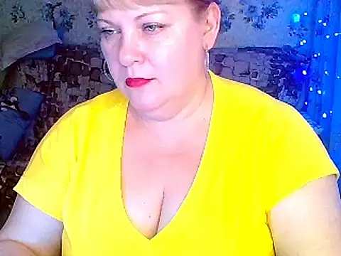 FlowerButterf online show from December 16, 2024, 7:43 pm