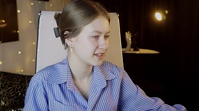 EveMundie online show from March 5, 2026, 6:31 am