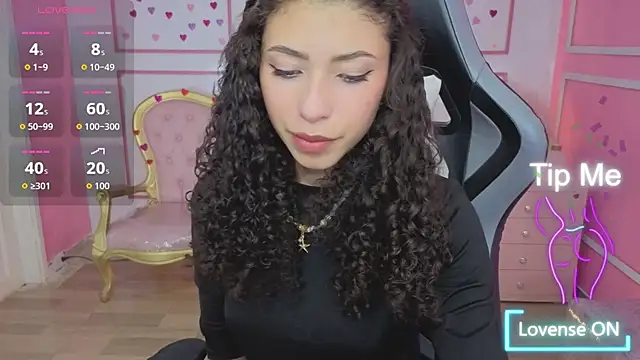 danatella a online show from January 13, 2026, 8:03 pm